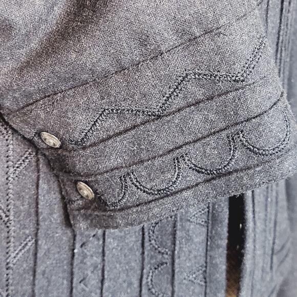 Chico's Recycled Wool Embroidered Pleated High Neck Charcoal Gray Blazer Size L - Picture 5 of 12